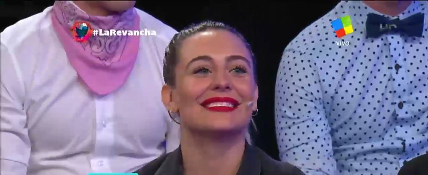 lauvisc's tweet image. PERDON CHICOS se lo reeee merecian @yasmi_mendeguia @PatriciosillsGH