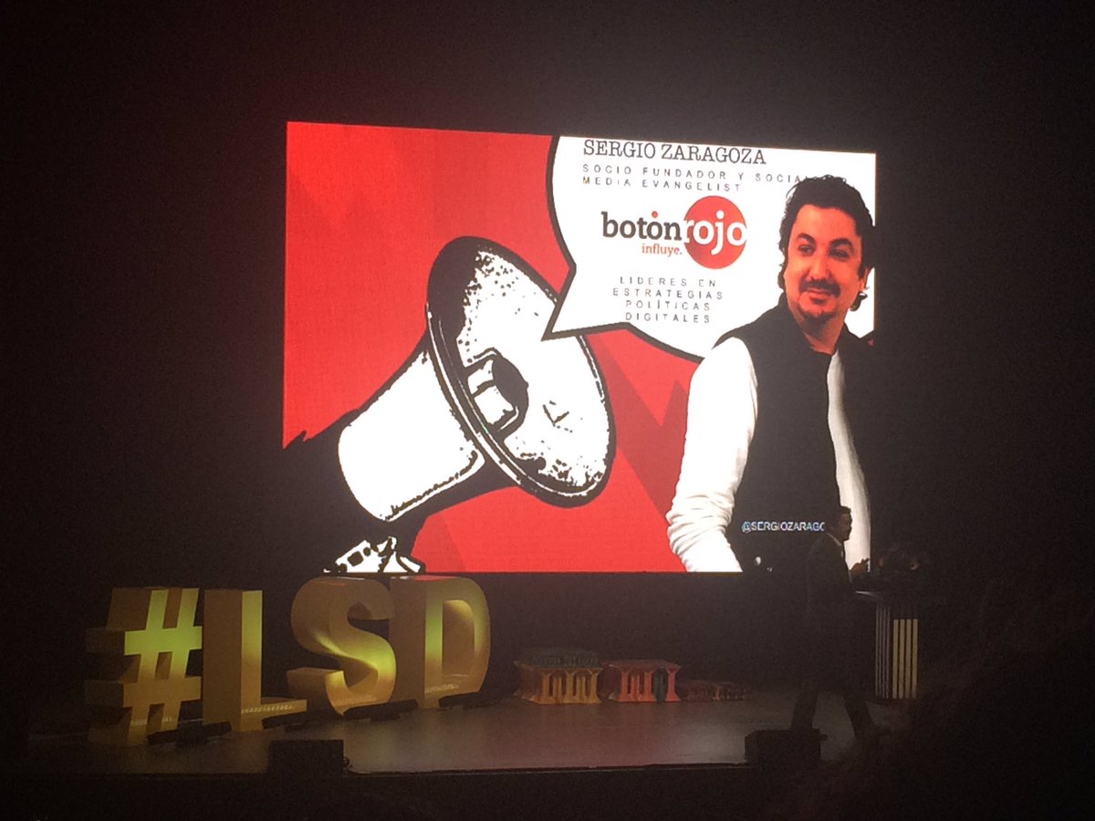 AlexLunaGui's tweet photo. Segundo día en el congreso. Amando mi profesión. #LSDPuebla #LSD #LSD2016 https://t.co/16qARd2Cdx