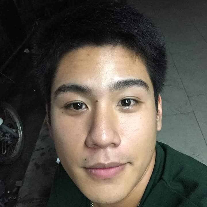 PondChalatAF11's tweet photo. [cr.FB Chalat Gamaol] มีความหน้าแดงเขินนนน !!! @PONDCONVANS #pondconvan https://t.co/DdJbR6dGlv
