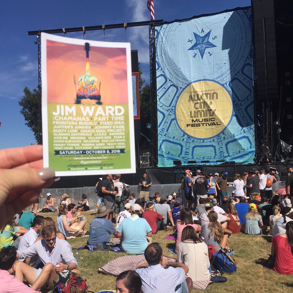 VillageVibesMF's tweet image. The festival vibes are real with this one ✨
We&apos;ll see you NEXT SAT. 10/8 for #VillageVibesMusicFestival, get your tickets on our website!