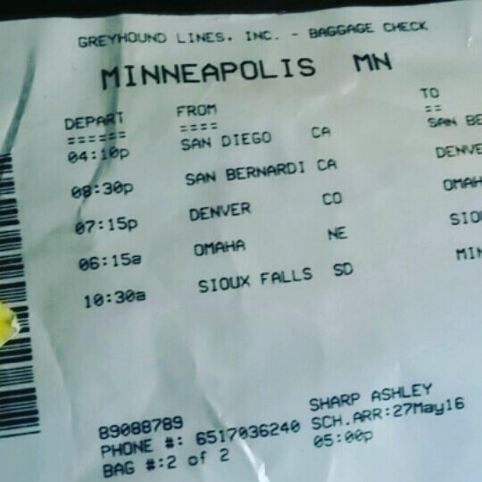 ashleyjsharp's tweet image. I'm packing for my trip tomorrow and I still have my Greyhound tags from a few months ago 😅