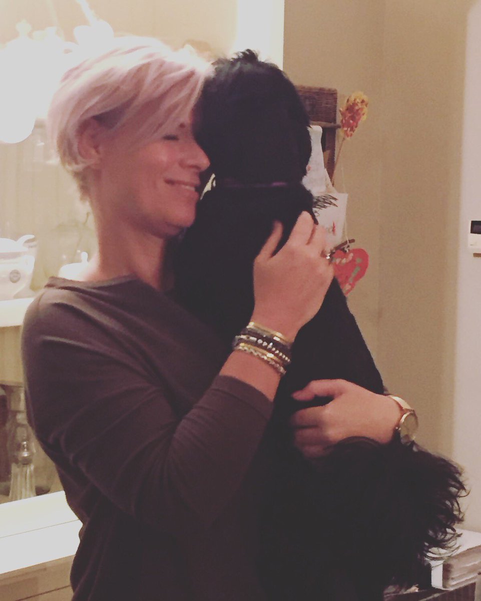 Onvoorwaardelijke liefde🐶 half jaar na het overlijden van papa herkent hij me nog steeds en reageerd op opa⭐️💙#ontroerd #papikmisje