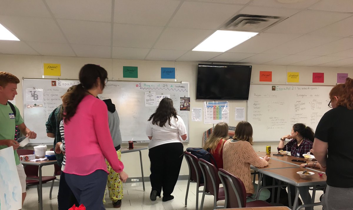 VBHSCIA's tweet image. Our Ice cream social yesterday! #pointerpride