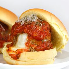 nightoutqueens's tweet photo. Flo's lounge weekend special: Stuffed Meatball Sliders! https://t.co/GexL7JwZuB