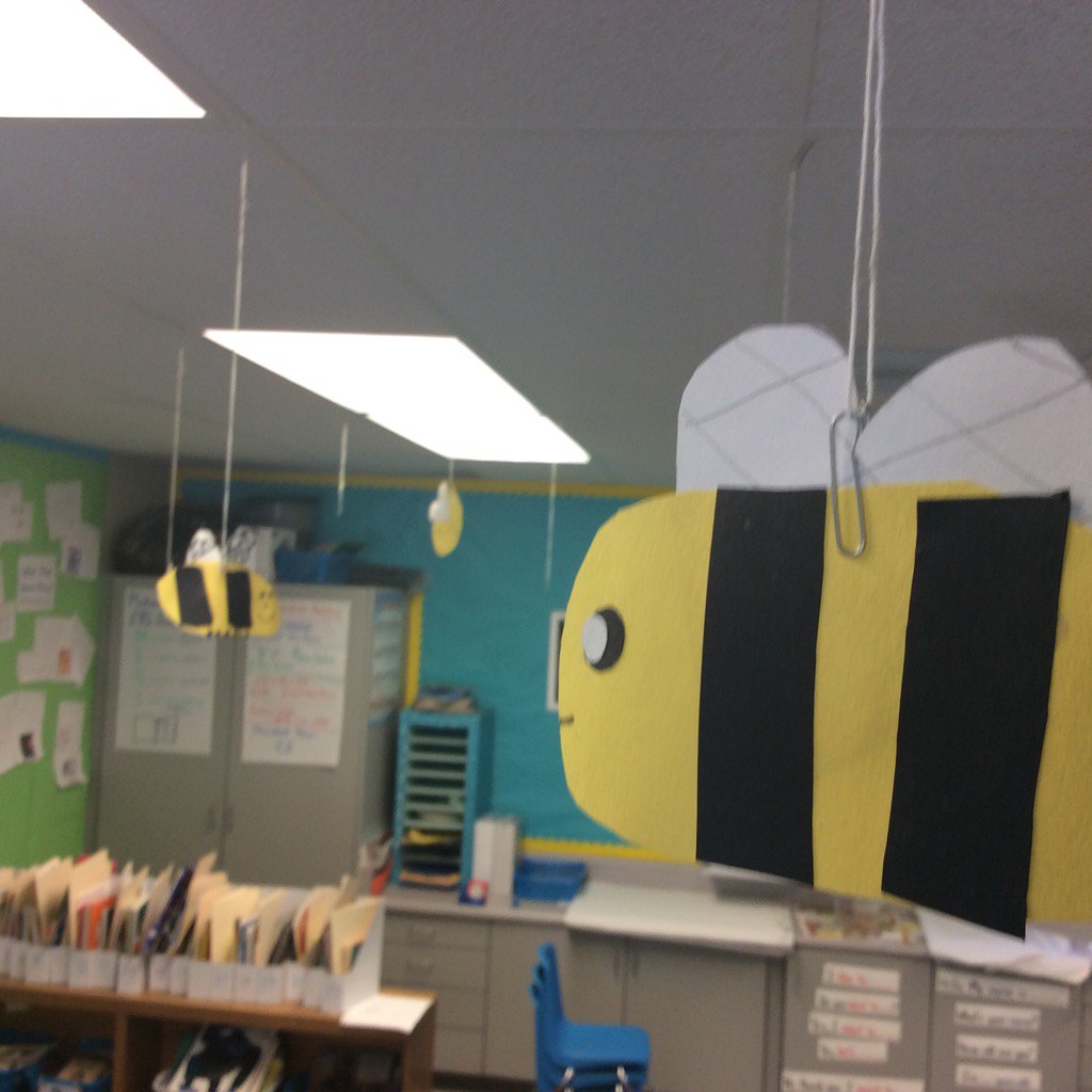 Ms_Connolley's tweet photo. What's the buzz in second grade today? We launched our next PBL: Save the Bees! https://t.co/uE4vAvx1K9