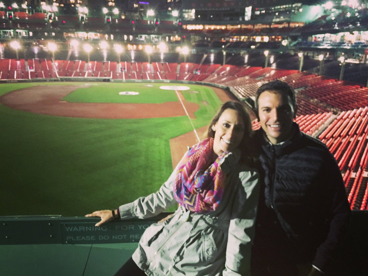 Meliscdavis's tweet photo. Nothing like a private date at Fenway #greenmonster @fenwaypark @redsox #boston #eonerve2016 https://t.co/pXg6ljuydd