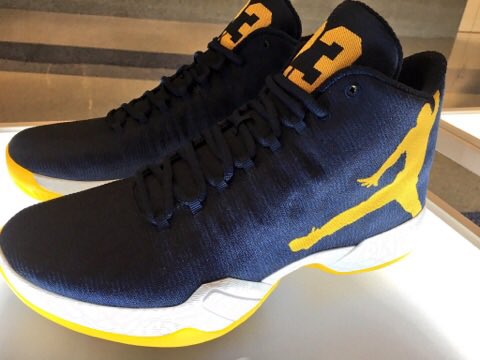 air jordan michigan basketball shoes