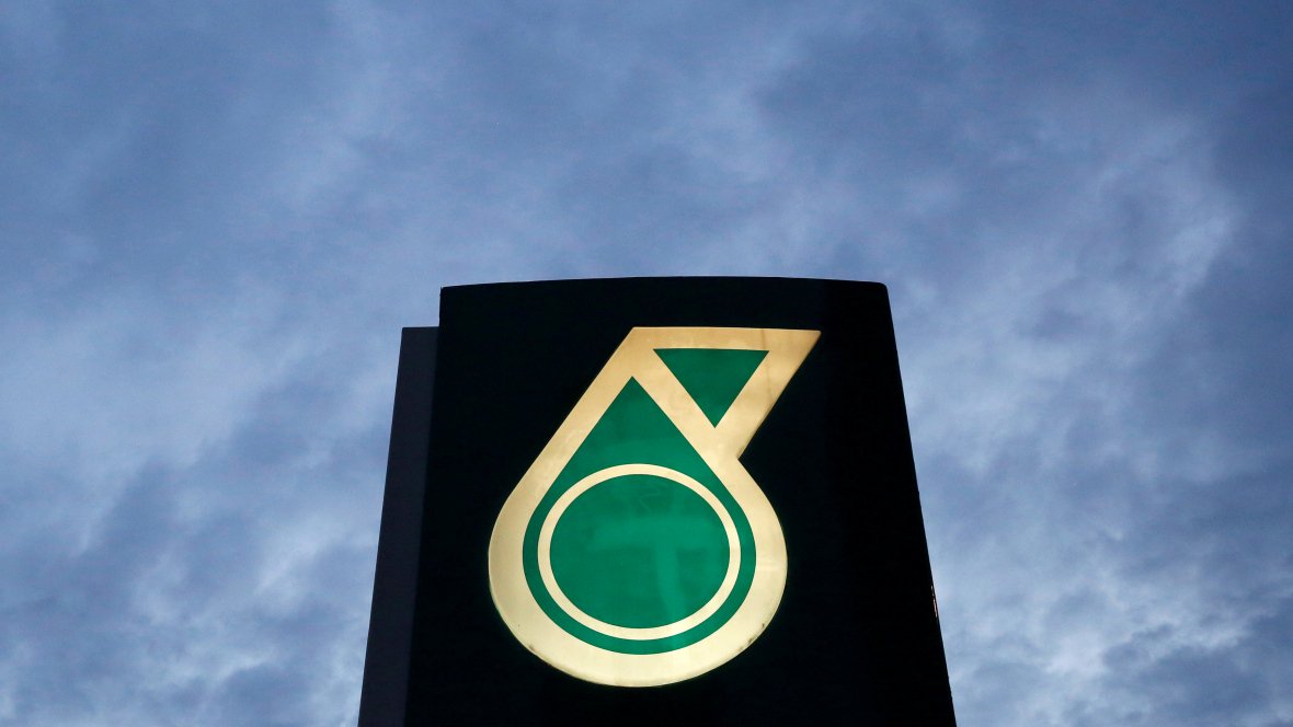 BeckDanaher's tweet photo. Petronas is not considering sale of proposed LNG terminal, B.C. government says https://t.co/HBDr1APgK9 #business https://t.co/x6XcnoYOcX