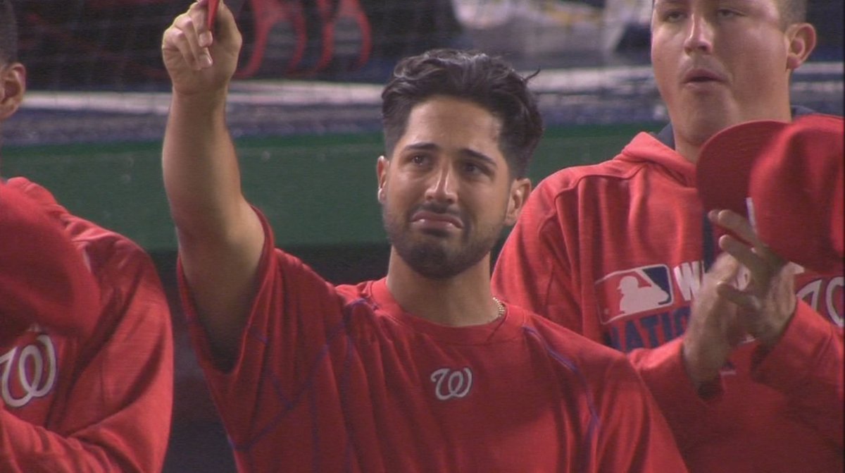 Marlins earn 7-4 win in D.C. after emotional Jose Fernandez tribute by Nationals. bit.ly/2cIfVNN?utm_me… https://t.co/JHe8e9UDVg