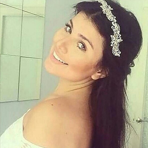 I vote for #HananeElKhader for #TBworld2016 
#TBworld2016_HananeElKhader
@DTopbeautyworld