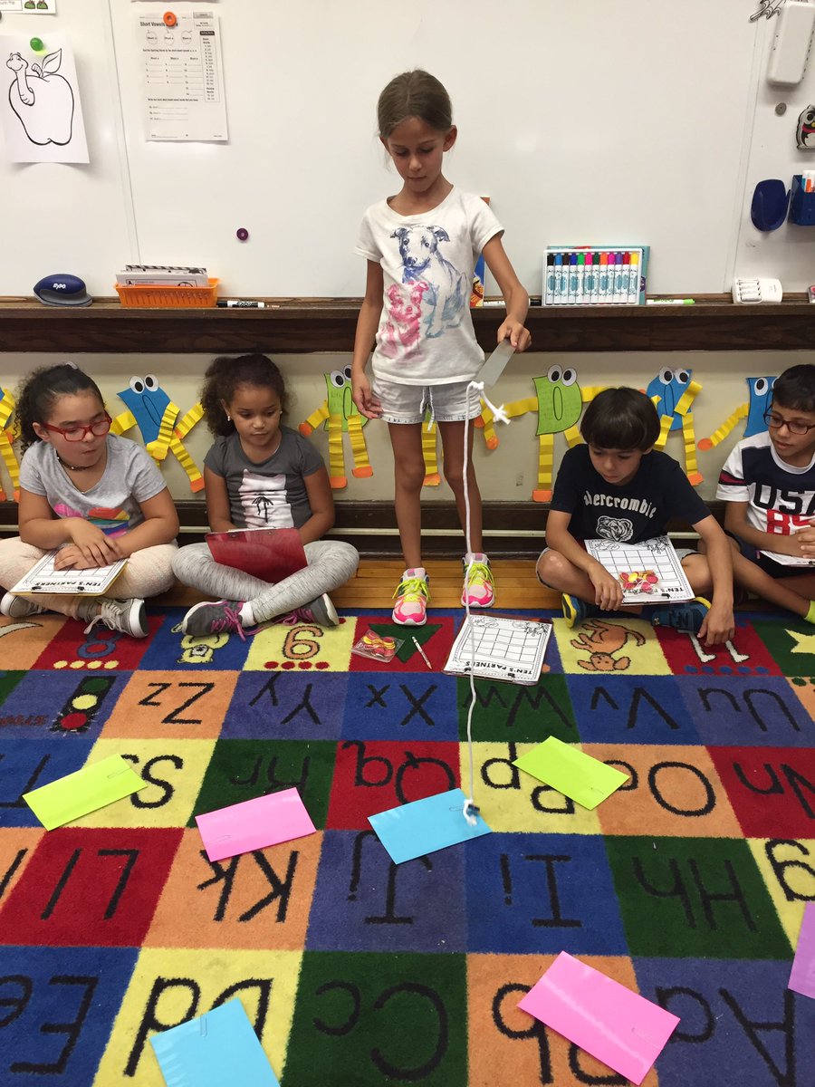 MsKallertEDU's tweet image. Math is more fun when you "go fishing" for your equations! #weelovemath #weelearn @AnnaRudowsky @WeehawkenTSD