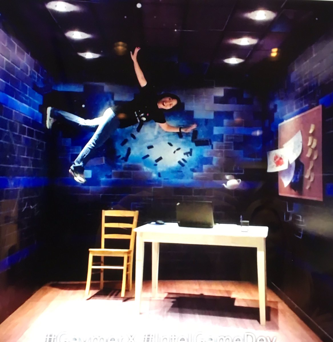 osgOlivia's tweet image. Just another normal day at the office. Thanks #GaymerX #IntelGameDev