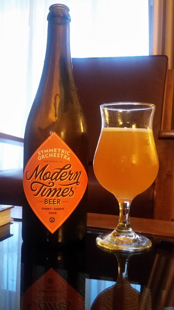 Good craft beer is hard to find in Palm Springs.   Good thing I brought <a href="/ModernTimesBeer/">Modern Times Beer</a> with me from <a href="/SanDiego/">San Diego</a>.   #sdbeer
