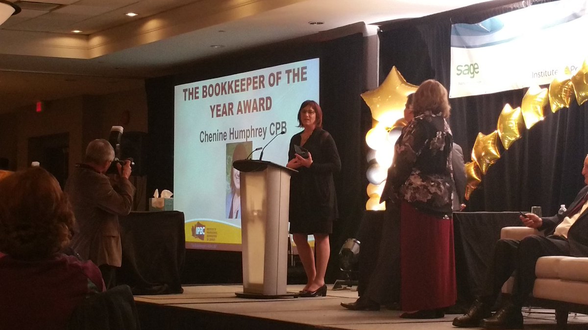 RedlineBusiness's tweet image. Congratulations Chenine Humphrey on Bookkeeper of the Year Award. Well-deserved! @pt_bookkeeping #IPBCIgnite #IPBC2016