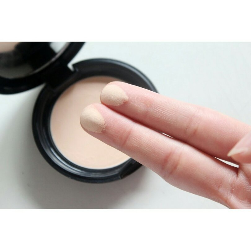 cosmeticph's tweet photo. #eglips Blur Powder Pact 
แป้งพัฟสูตรเบลอรูขุมขน
💰250 + ลทบ📮

#ของดีบอกต่อ #ดีต่อใจ #HowtoBeauty #ถูกและดี https://t.co/LRbVewIMu6