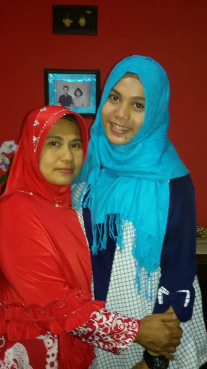 halimah050999's tweet photo. Teman curhat kalau udh dirumah
#sayangmama https://t.co/tQquFqnSkV