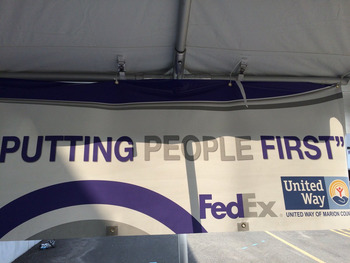 UWMarionCounty's tweet photo. Honored to be part of @FedExGround "Putting People First" United Way campaign! Welcome to Ocala! #what1isdoing https://t.co/kFGmb8aLYN