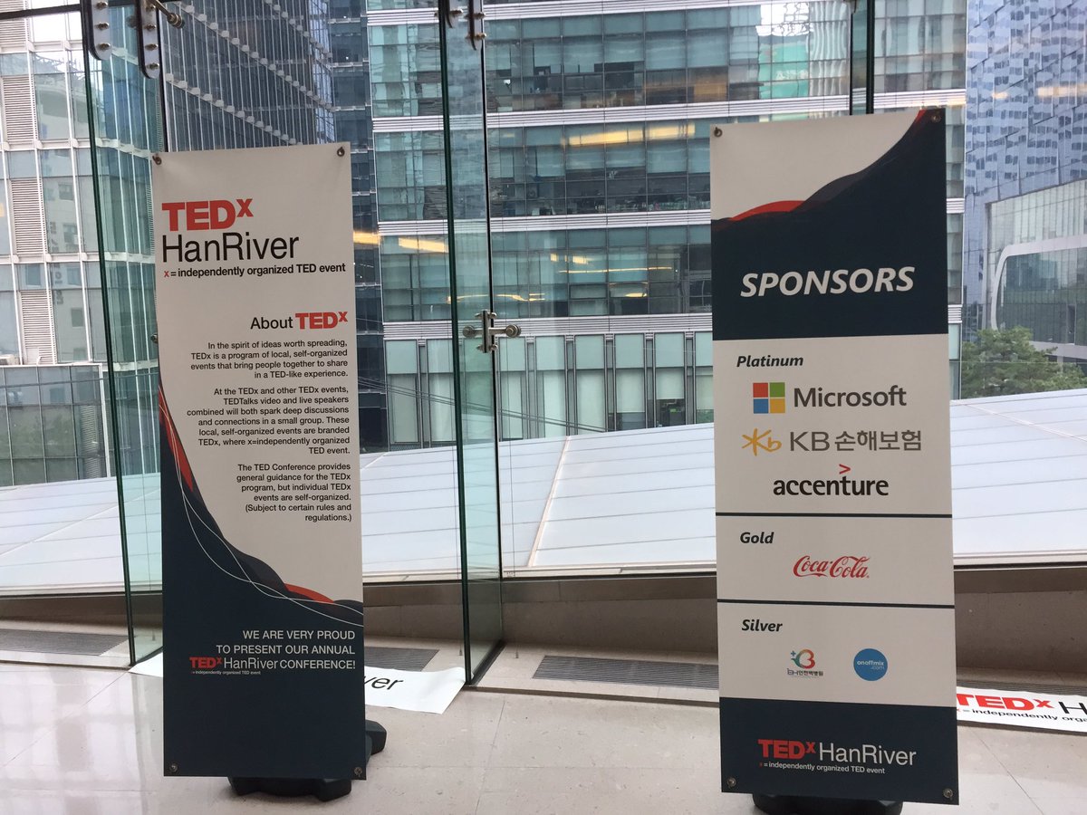 온오프믹스가 후원하고 단독채널로서 모집했던 #tedxhanriver 행사가 진행되고 있어요! 많은 분들에게 이렇게 좋은 행사를 알릴 수 있어서 기쁩니다. 현재는 #로즈란 #장미란 선수의 재밌는 발표가 이어지고 있습니다 💕