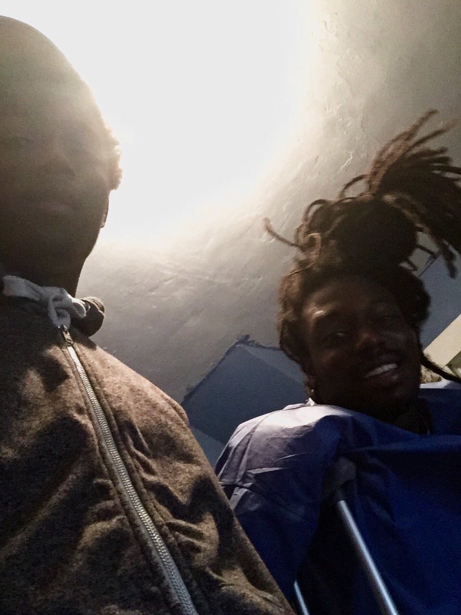 lowkeyrobbo's tweet image. Neva leave my brotha 💯💉#freelaylow @redruM195