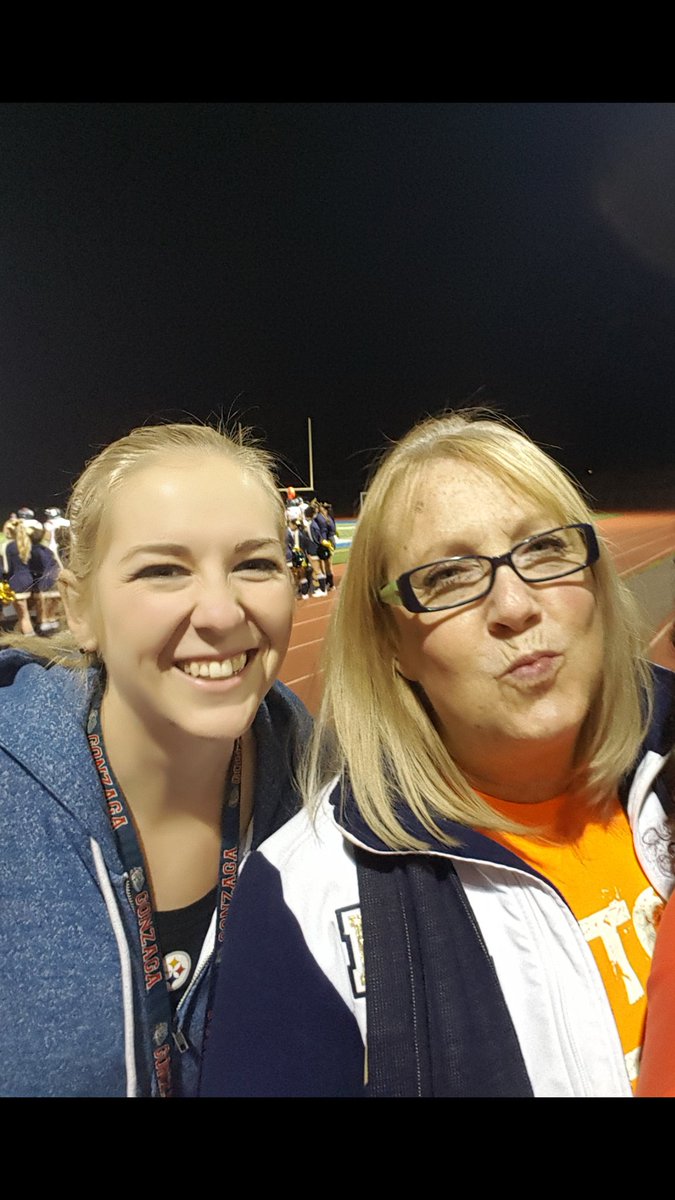 charissaecw's tweet photo. #decaturspiritstaff https://t.co/JdsNLWm6JR