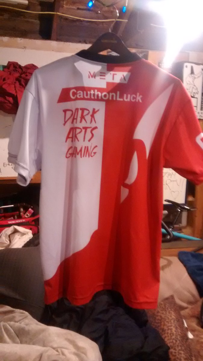 CauthonLuck's tweet photo. Hey friends, giving away my old (vintage?!) MG jersey in honor of joining @AstralAuthority. RT/follow to enter, will announce next weekend. https://t.co/Vg9apeKnO2