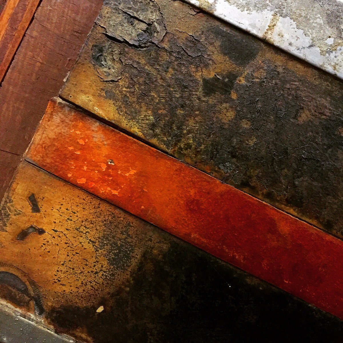 KayMDavid's tweet image. Wooden Abstract