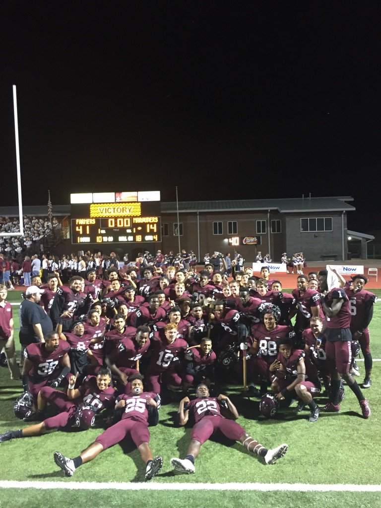 LHSRowdyCrowd's tweet photo. We got that AXE back https://t.co/ClLZvan8nS