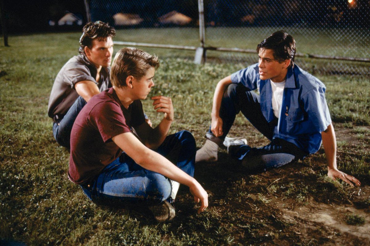 KW4NLUVR's tweet image. The Outsiders
-my fav movie of all time
-some of the hottest guys ever
-it's an old movie but worth the watch