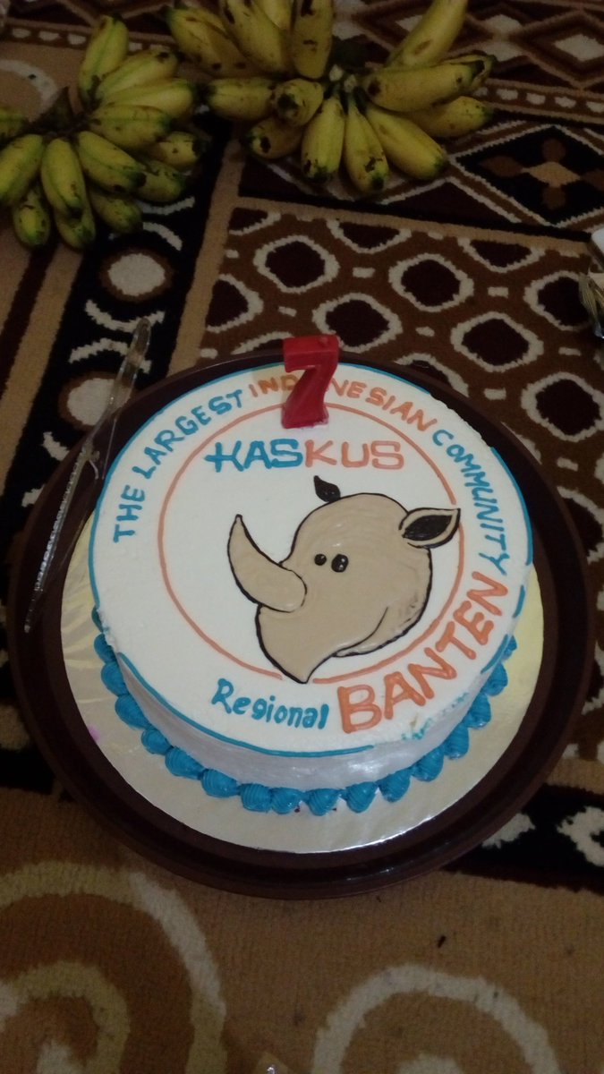 Kue ultah ke 7.......