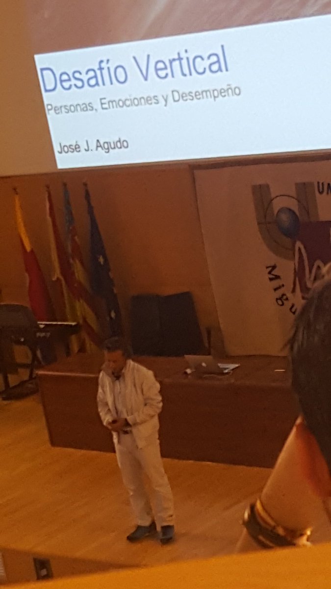 Con @josejuanagudo continuamos en #ForoCoachingElche