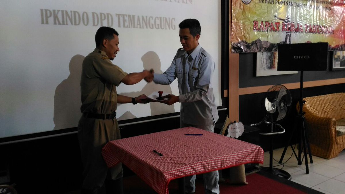ipkindo_tmg's tweet photo. Rapat kerja tahunan 27/09/2016 @ipkindo_jateng https://t.co/HB6chndST6