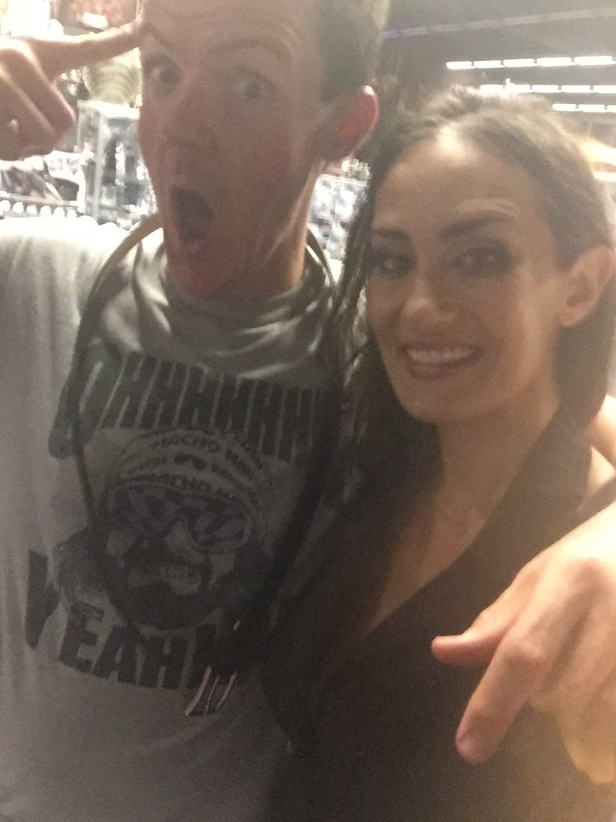 TrinaMania's tweet photo. Random selfie with Frankie cuz, why not.. @WWN_Gastineau https://t.co/NoJy8CIhg3