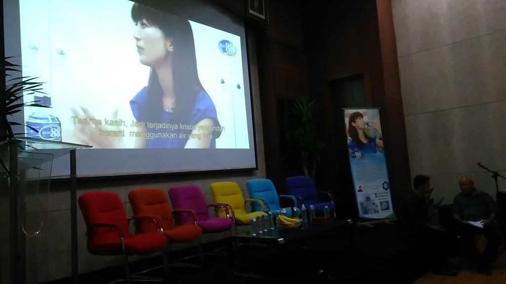 D_Dconsulting's tweet photo. Istirahat makan siang ditemenin sama @RON88_ #talentsmapping #bdg https://t.co/Es4UXopUBc