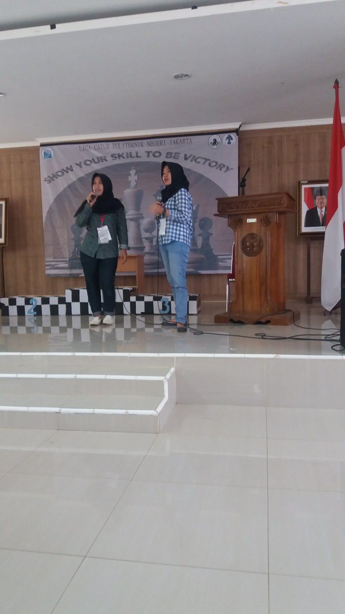 5 menit lagi mulai babak ke 4 nih...