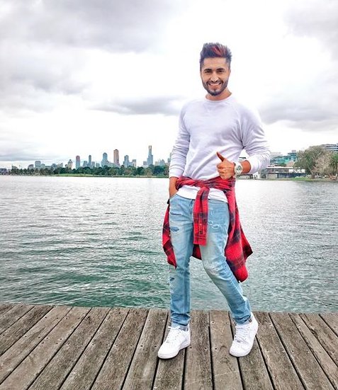 princy_rathor's tweet photo. Yiepiee 🎉🎊
#Gabbroo crossed 8 millions views on youtube....
Congo @jassi1gill
#keepshininglikedis many more to come https://t.co/mdRyxjs2VR
