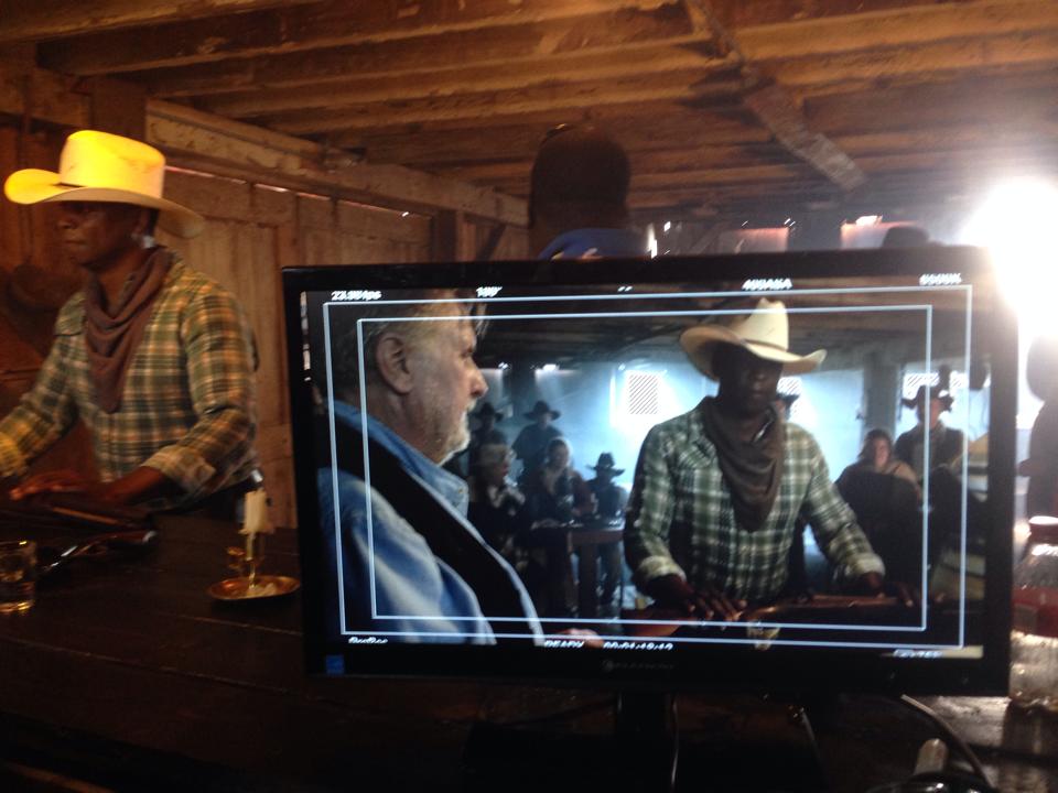 99filmsonthewal's tweet photo. https://t.co/FyiwRwMZkk … TONIGHT #CHICAGO #TeamSpurs #FangsvsSpurs #JoeEstevez #HaroldDennis #Premiere https://t.co/jqHlt0B9hL https://t.co/XXAb9NENSP