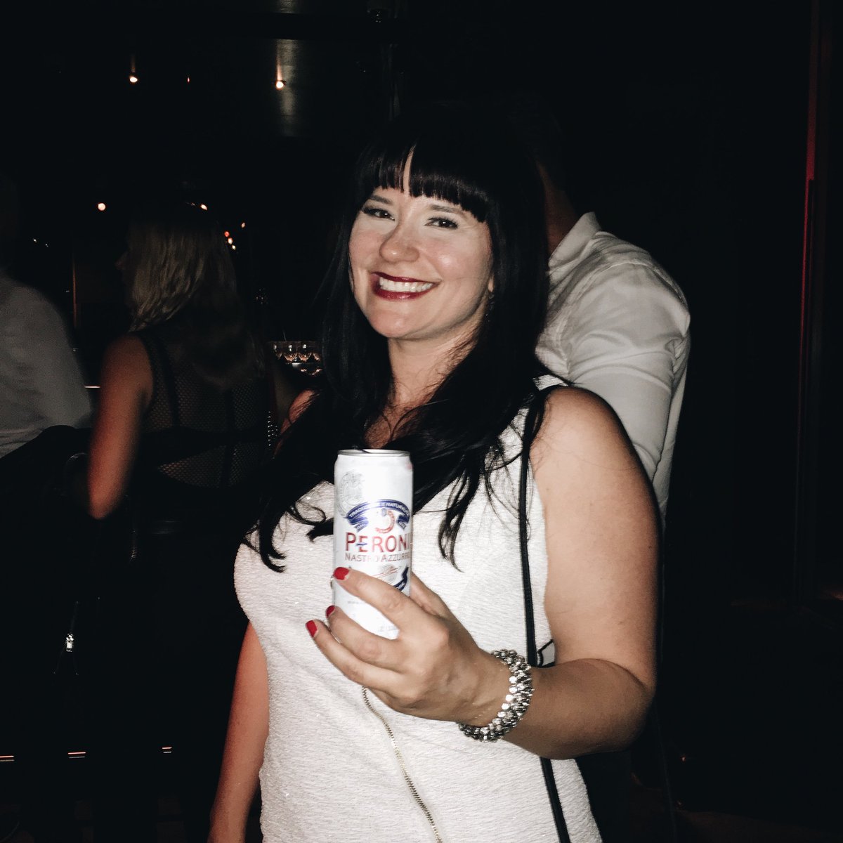 LAFW's tweet photo. .@hotrollergirl enjoying her complimentary @peroniusa after a long day at #LAWFSS17! Thank you @whollywoodhotel 😊 https://t.co/52n4ooKWxm