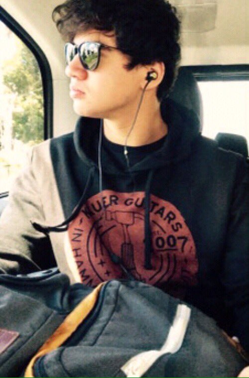 I'm new to fl 
rt for me 👽☺️