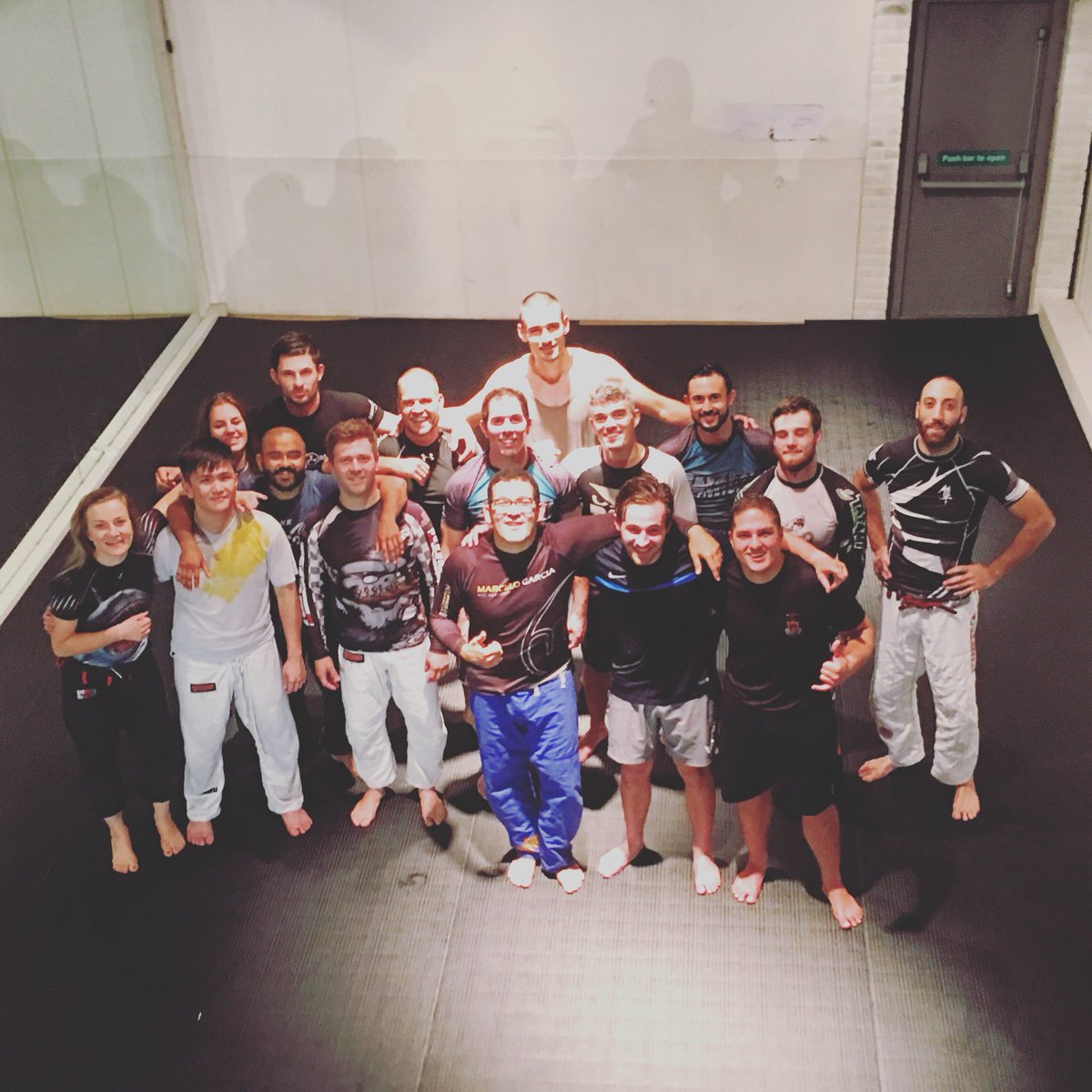 WaveBJJ's tweet photo. Saturday 12:00 intro class, 12:30 mixed and 13:30 open mat #WaveBJJ #BJJ #London #Chiswick #Hammersmith #Ealing #Richmond https://t.co/NKtg0ygjtg
