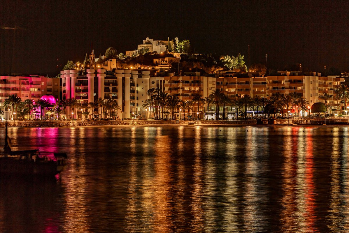 <a href="/destinoIbiza/">Destino Ibiza</a> <a href="/aguasdeibiza/">Aguas de Ibiza Hotel</a> <a href="/ILoveMCR/">I Love Manchester</a> <a href="/IBIZAPEOPLE_/">IBIZAPEOPLE</a> night shots from santa eulilia