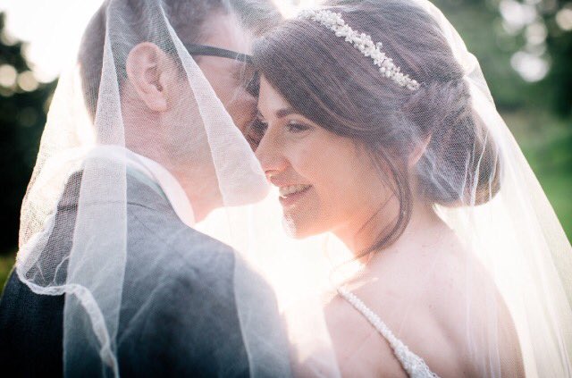 Looking magical Alice&amp;Martin #wedding @CrockwellFarm photos <a href="/khamiltonphotos/">Katie Hamilton</a> 😍looking #royal #KateMiddleton #doppleganger #makeup #hair