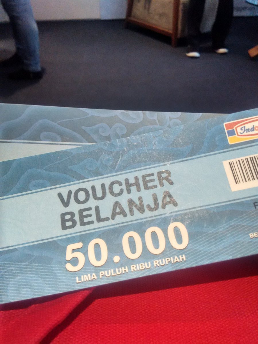 alhamdulillah dpt hadiah.. yeayyy *salamdrobengsamatang @HEYDEERAHMA <a href="/grace_melia/">Grace Melia (Gesi)</a> makasiy  <a href="/Emak2Blogger/">KEB</a> <a href="/SchneiderElec/">Schneider Electric</a>  #KEBSchneider