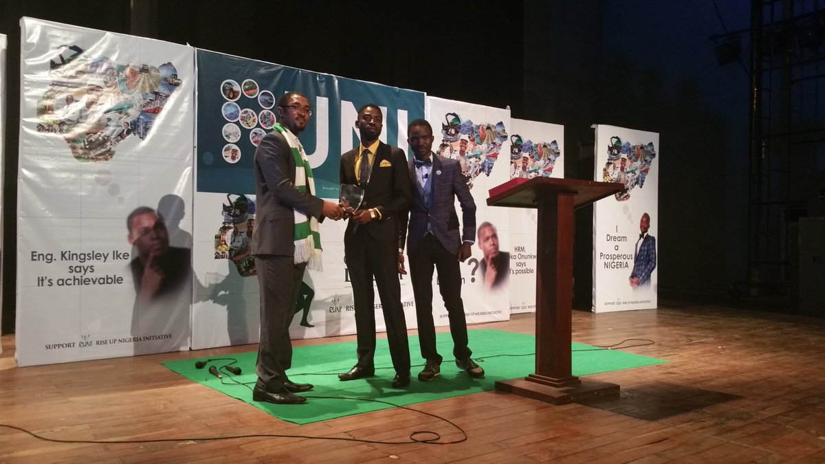 riseupni's tweet photo. Award of Recognision - West Africa International School #RUNI #NigeriaOfMyDream https://t.co/mdiZmWgiBK