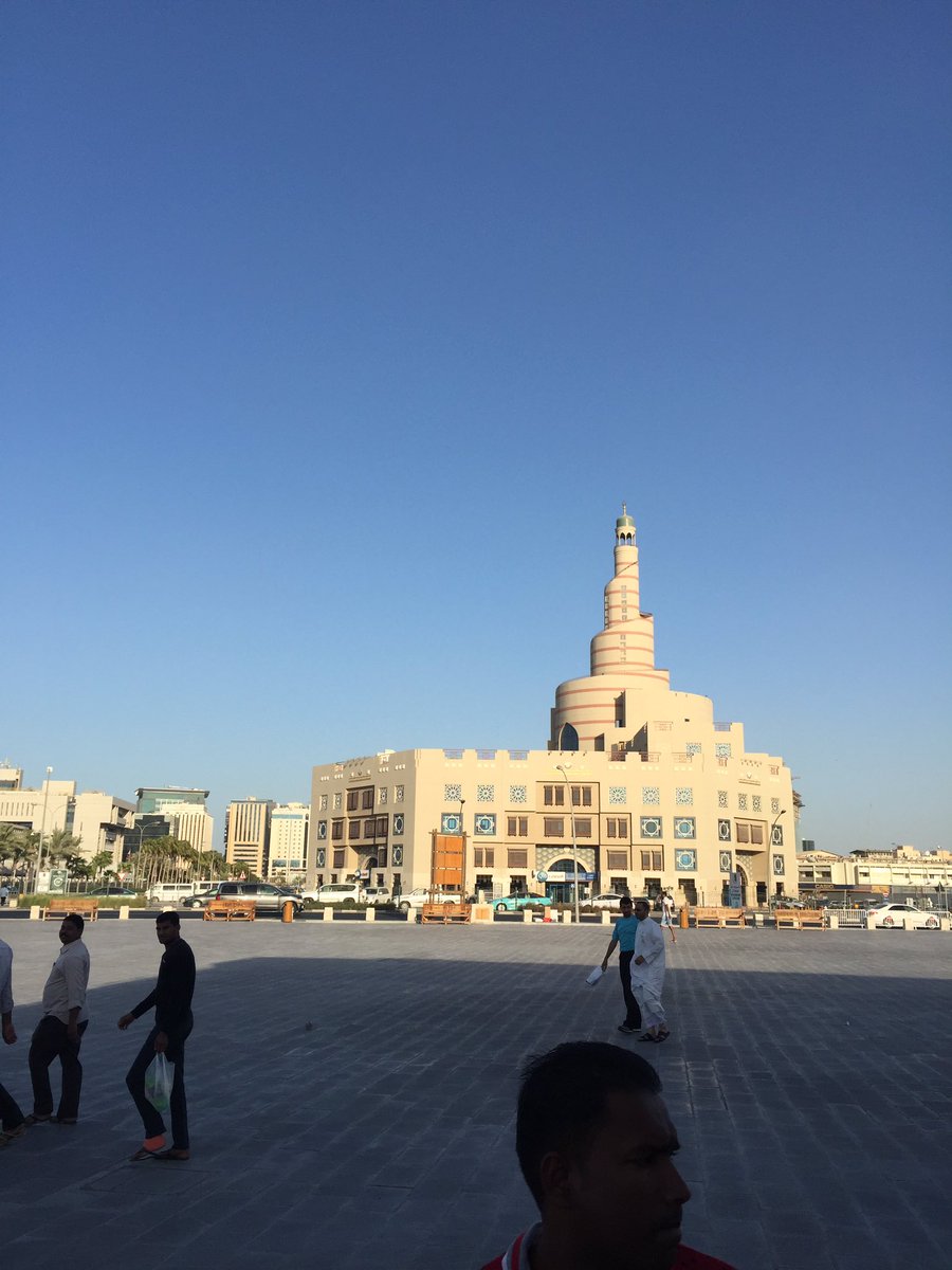 Mohamed11461118's tweet photo. #showcaseqatar #QA452 https://t.co/hwe25bhivQ
