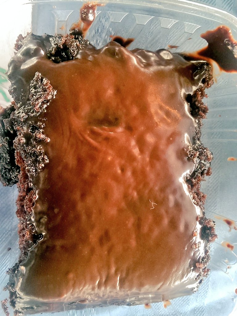 Chipped_Mug's tweet photo. At the SFM today! #chocolate  #Vegan #GlutenFree GoodAndGoodForYou #DairyFree https://t.co/tEl2JU3Q7a