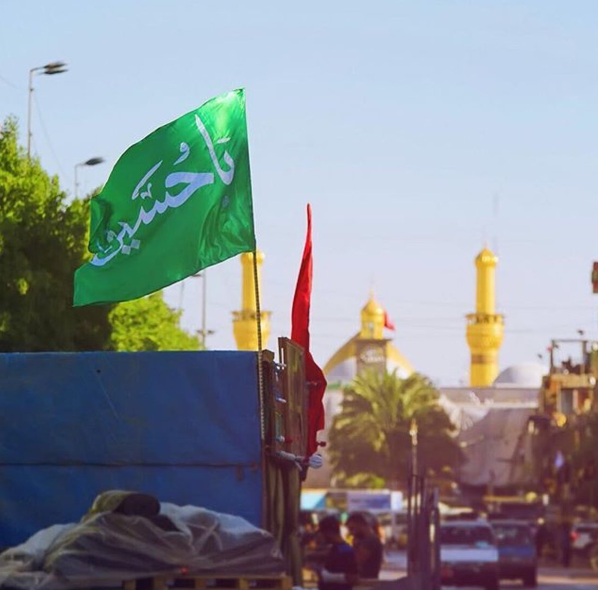 sayedmmousawi's tweet photo. الإمام الحُسين (عليه السلام) 
هو مَحطُّ عِشقنا وغَرامنا واقعًا ،
وليسَ مُصيبةً وحَسب ، ولكنَّهُ https://t.co/lbTnJWr3ON