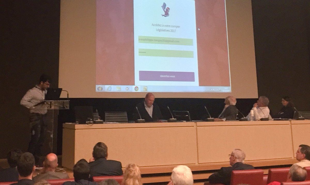 Debout La France tweet media