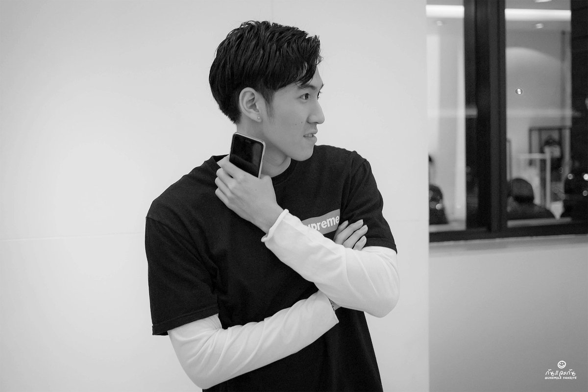 gun_gunzsmile's tweet photo. 300916 : >///< ♡ @Gunnzsmile #SotusTheSeries https://t.co/lG40tLlE9F