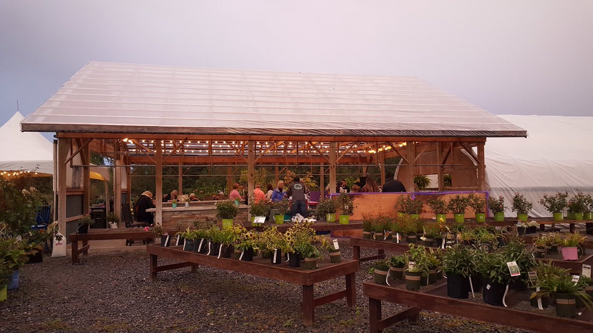 Another successful #VIPinkNight - more photos coming soon! #PinkDays #fundraiser #madeinutica #breastcancerswareness 🏵🎀💜👍🤗