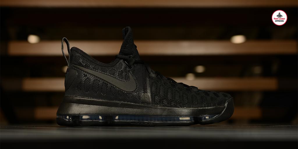 kd 9 black space